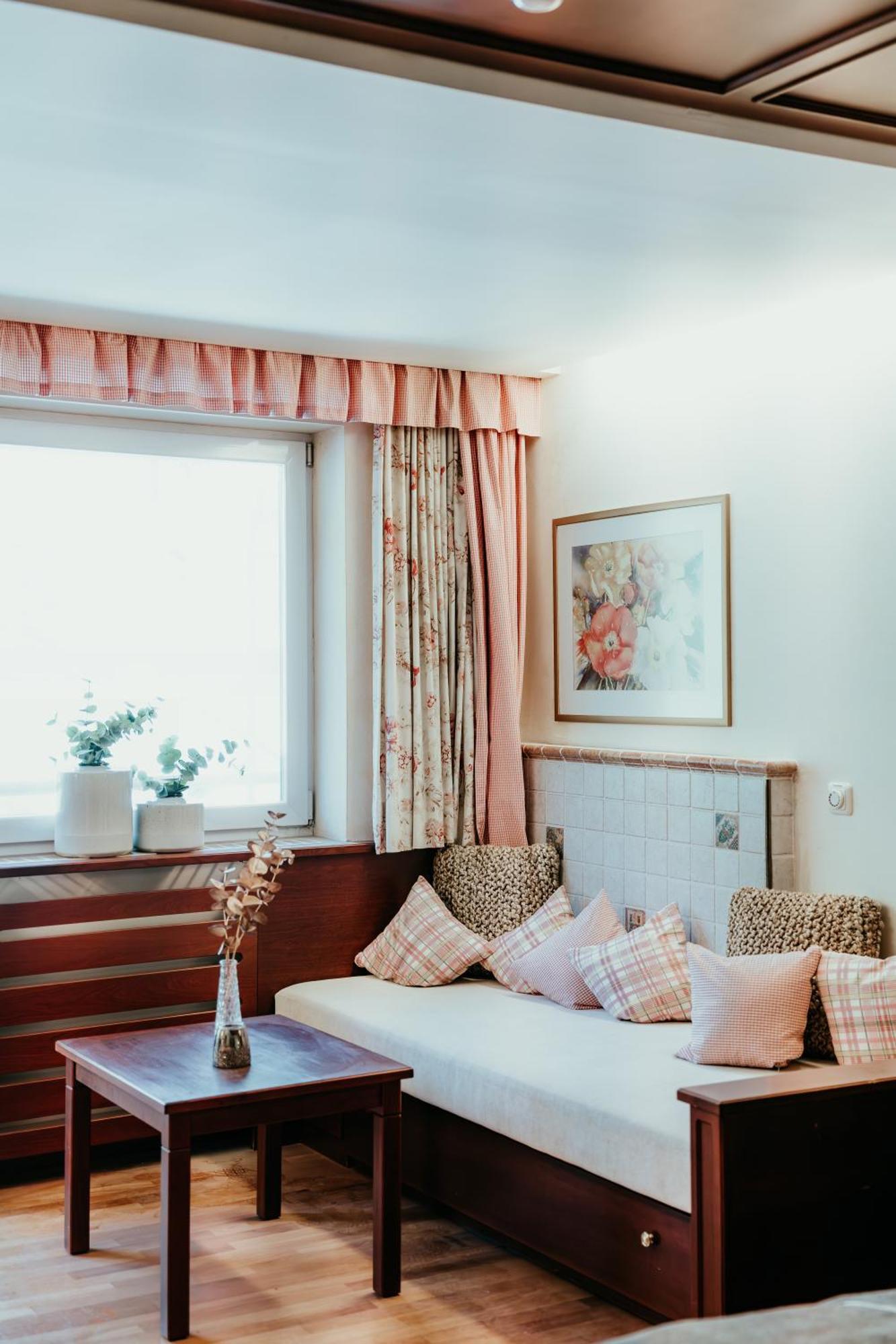 Double Room with Balcony (2 Adults + 1 Child),1698967899:JPEG