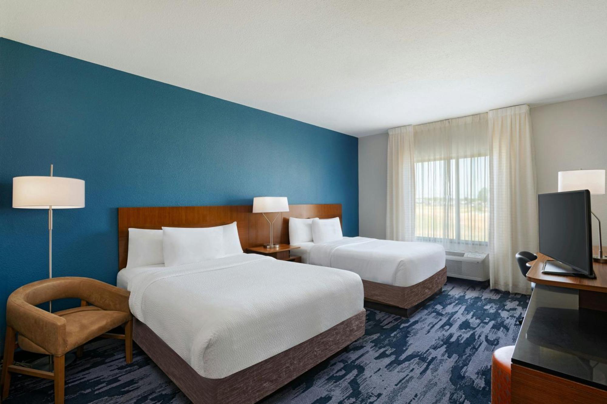 Queen Room with Two Queen Beds - Hearing Accessible,1699031417:JPEG