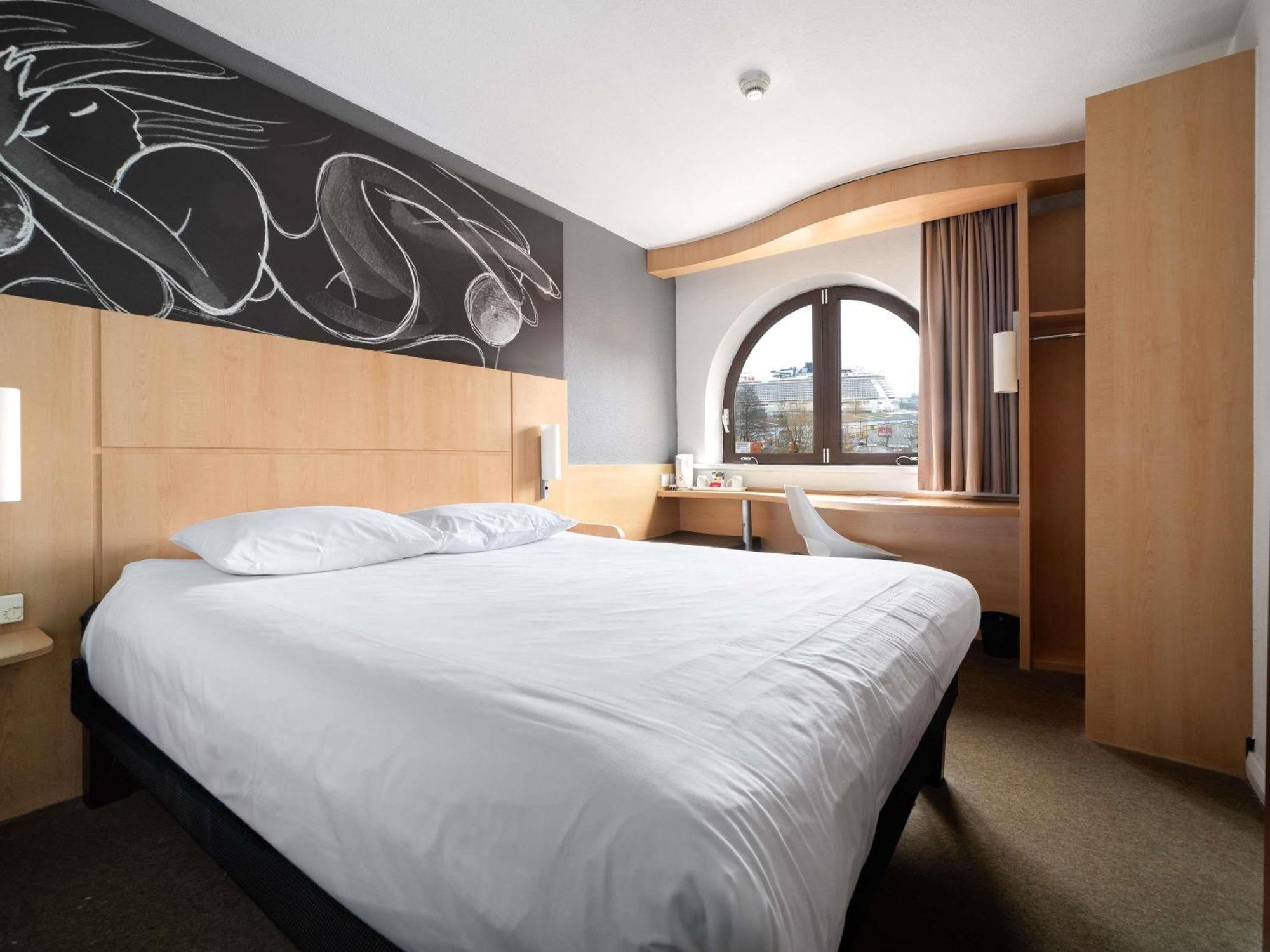 Standard Double Room Harbour View