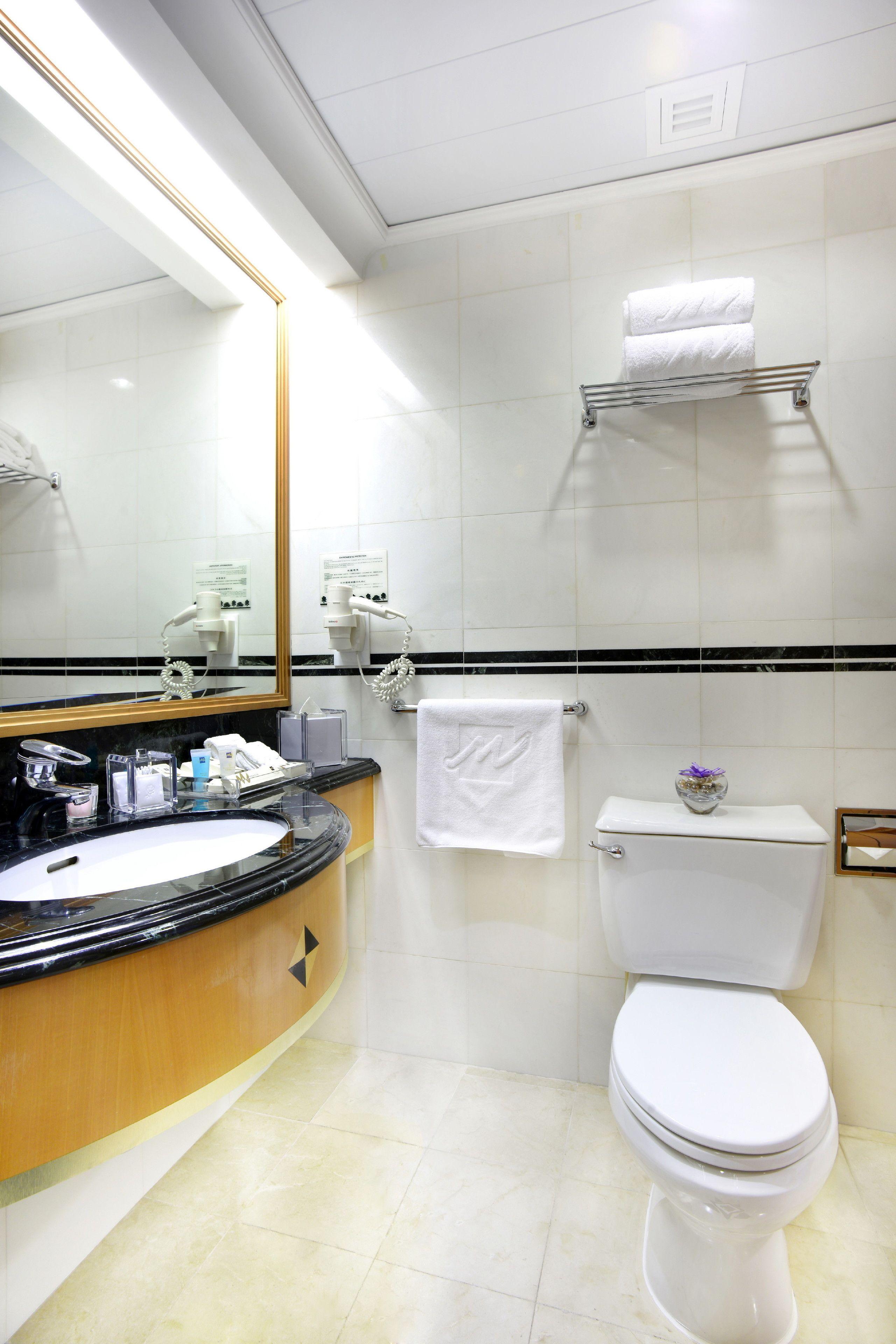 Queen or Twin Room Harbour View