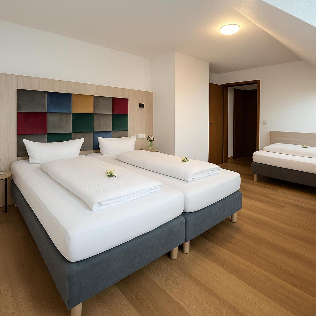 Comfort Triple Room