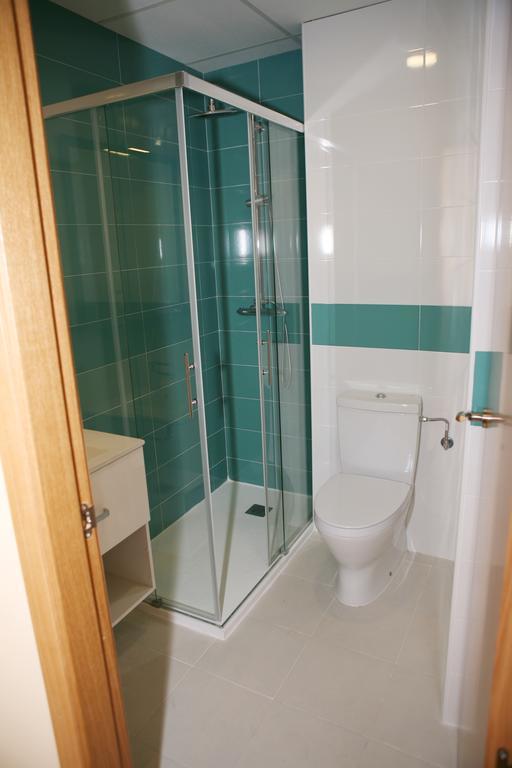 Single Room,410969766:JPEG