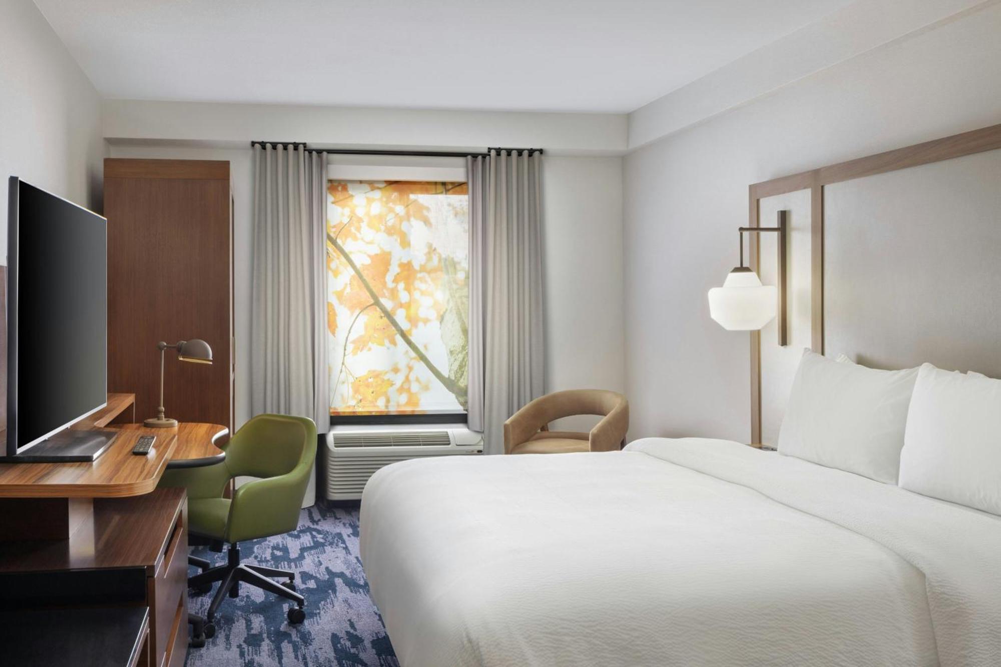 King Room - Hearing Accessible