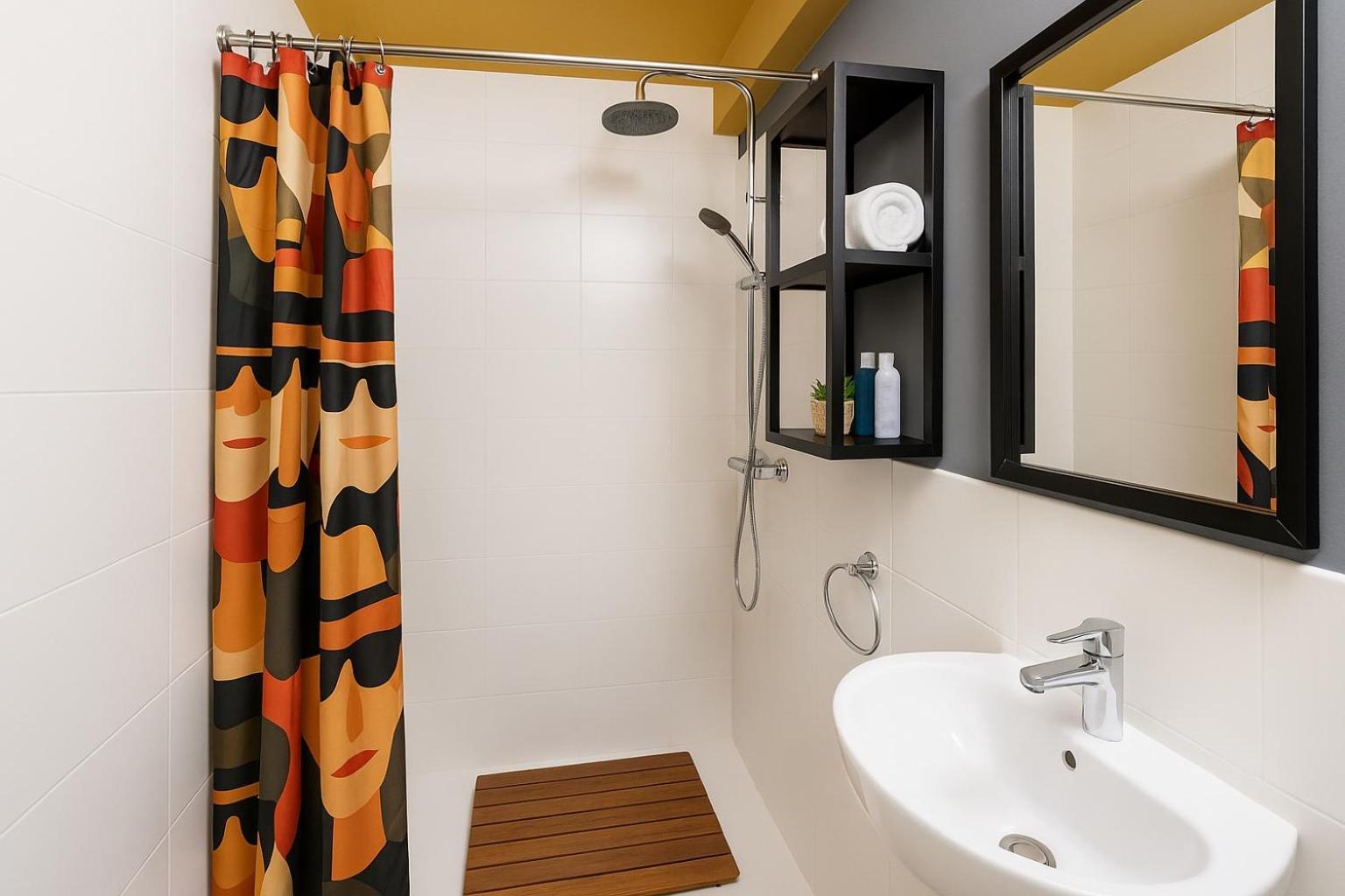 Double Room Private External Bathroom