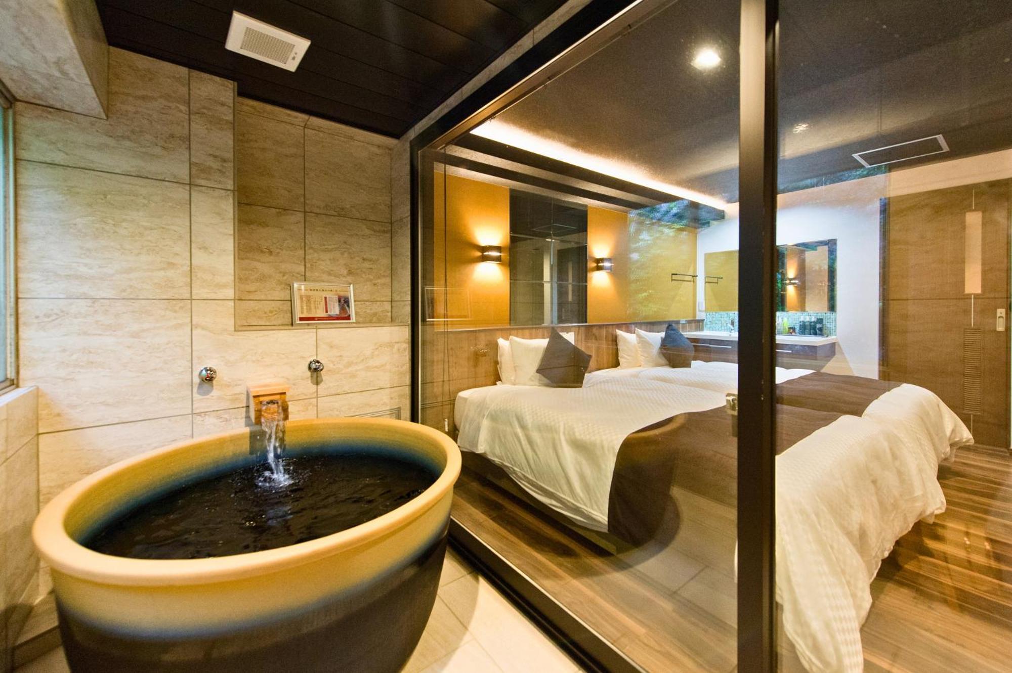 Japanese-Style Junior Suite Room with Semi Open-Air Bath