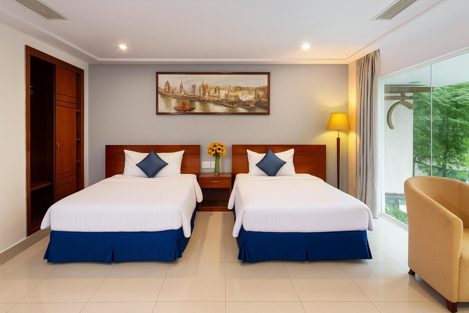 Suite Twin City View