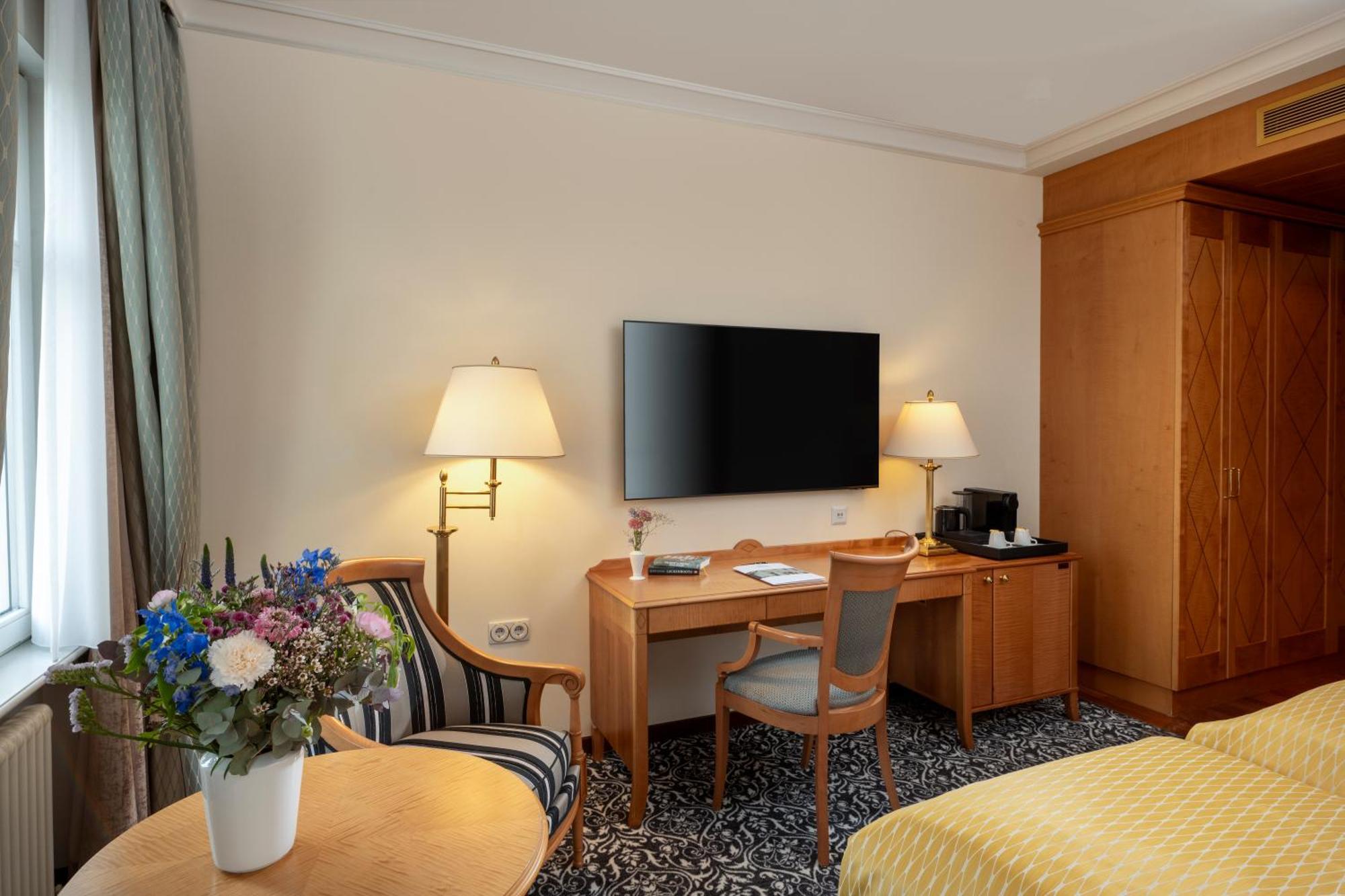 Komfort Zimmer mit Balkon