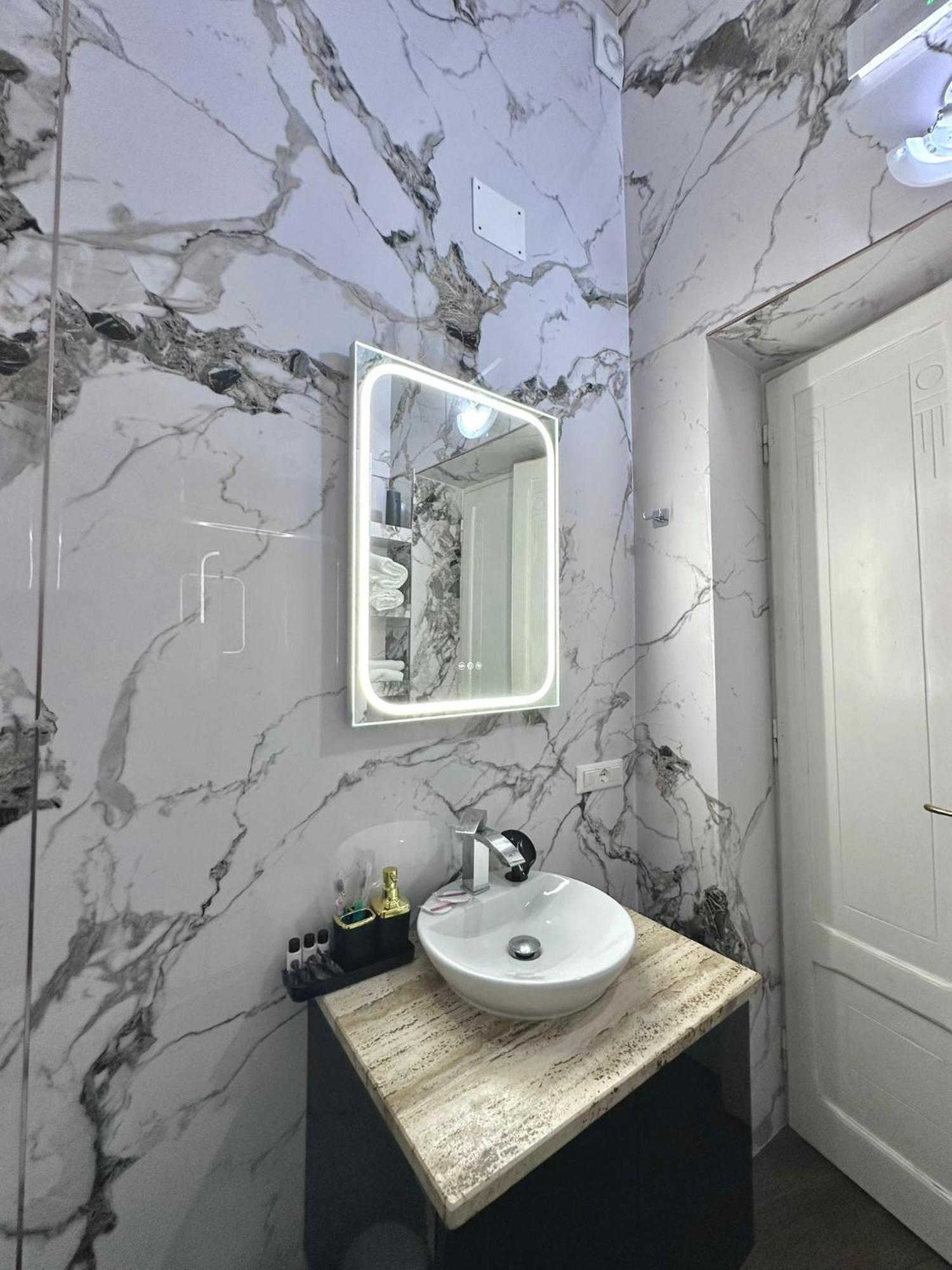 Quadruple Room Private Bathroom