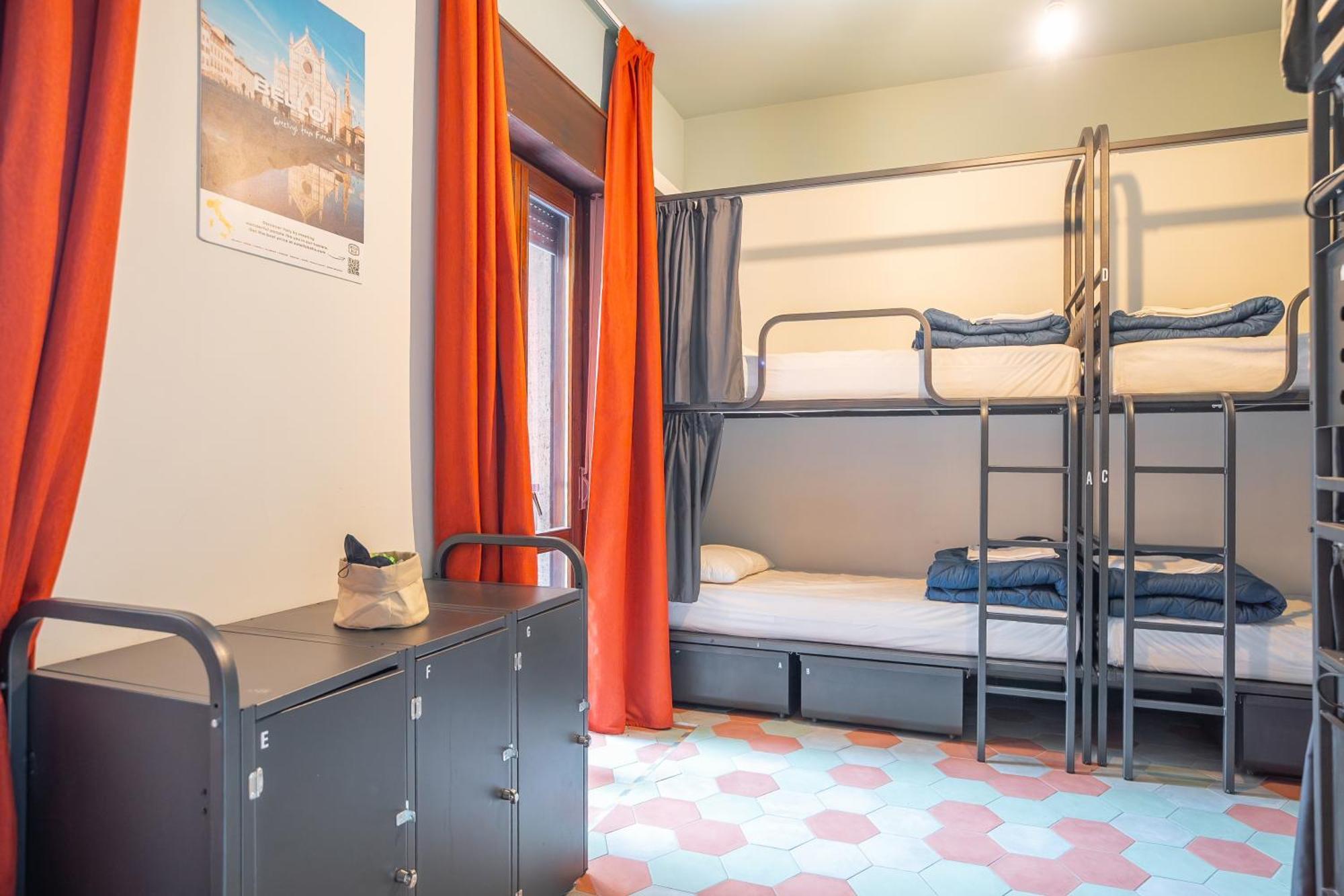 6-Bed Mixed Dormitory Room