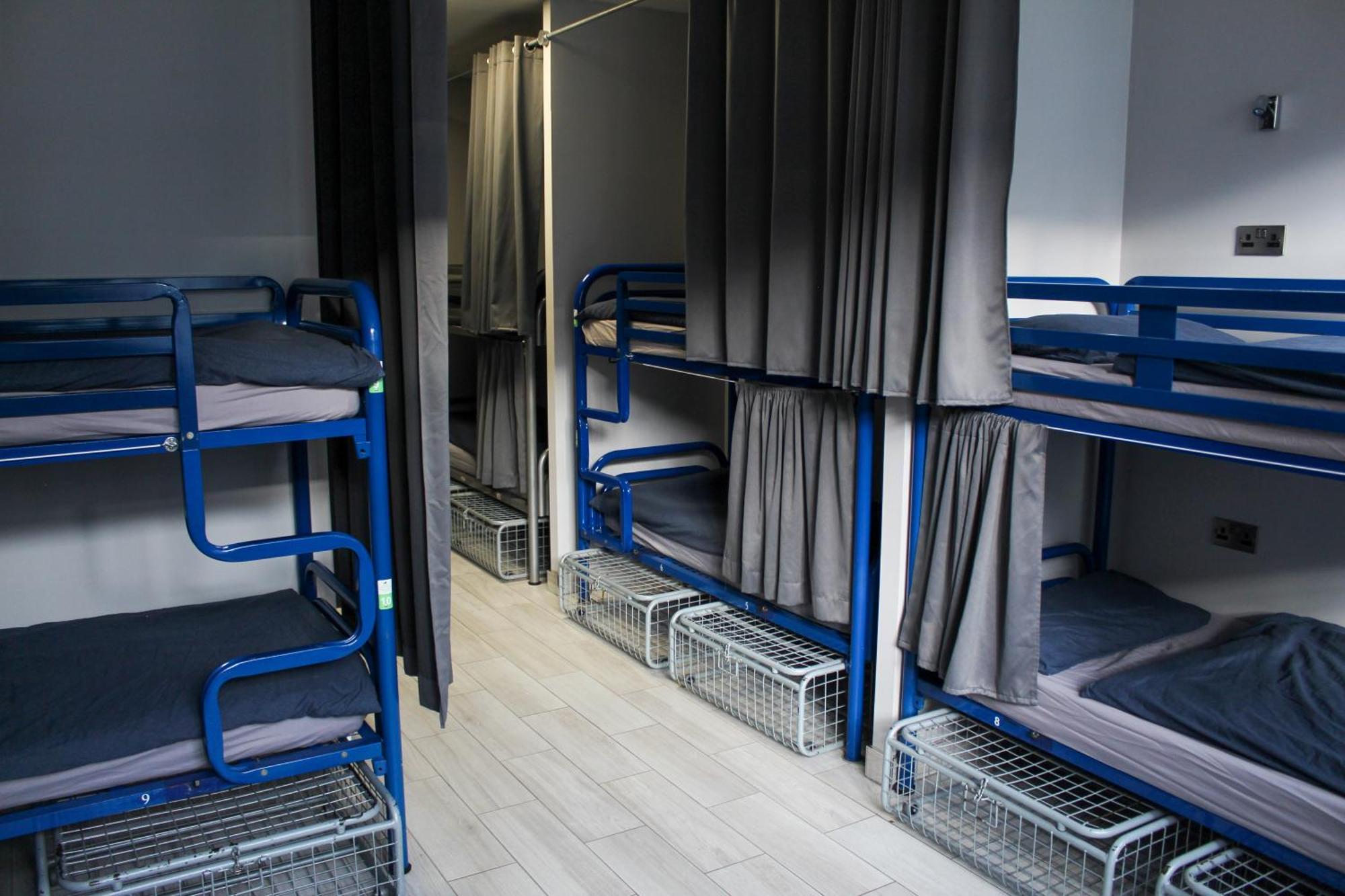 1 Bed in een Gemengde Slaapzaal met 32 Bedden