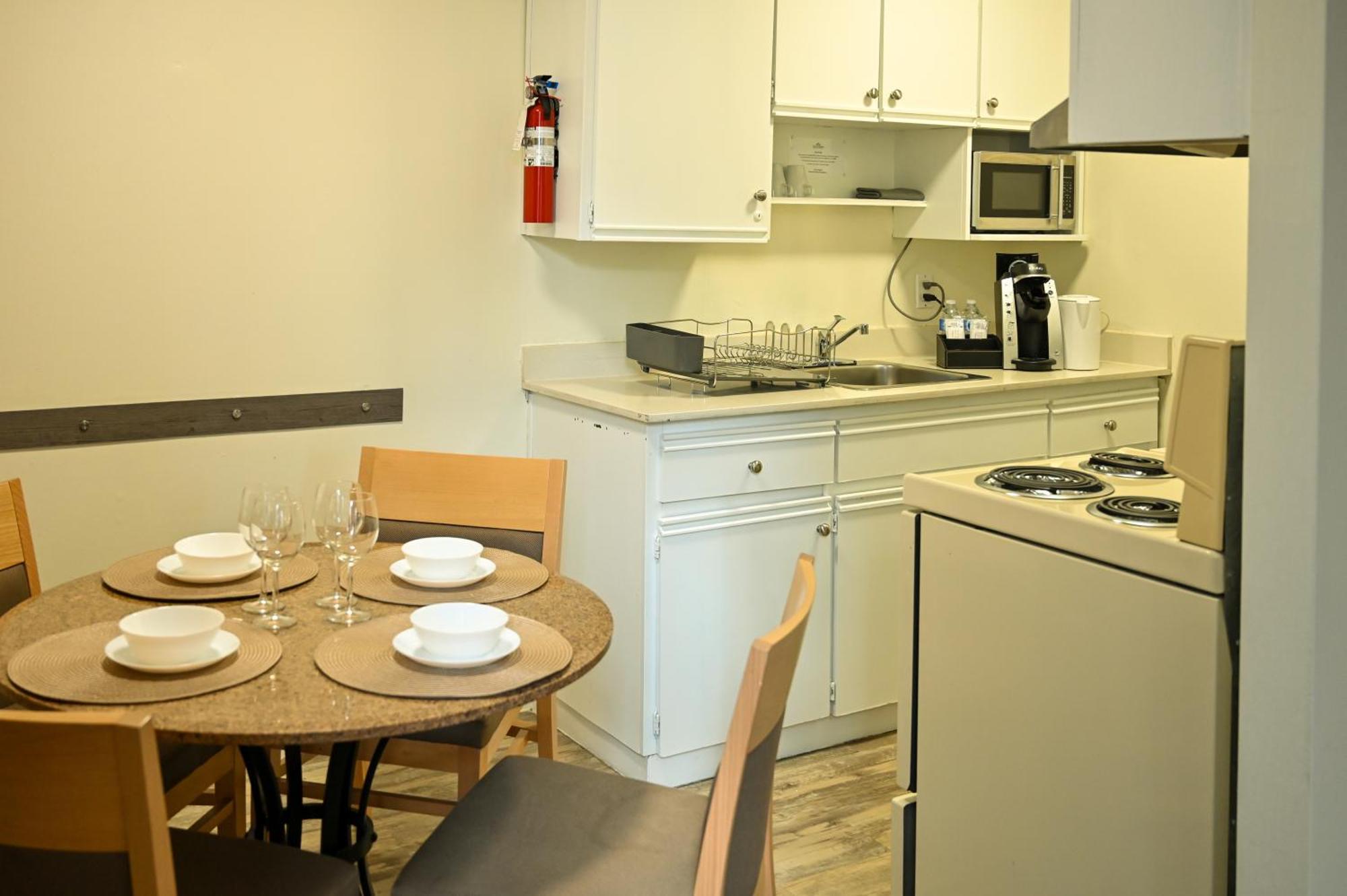One Bedroom Apartment Robson Street View