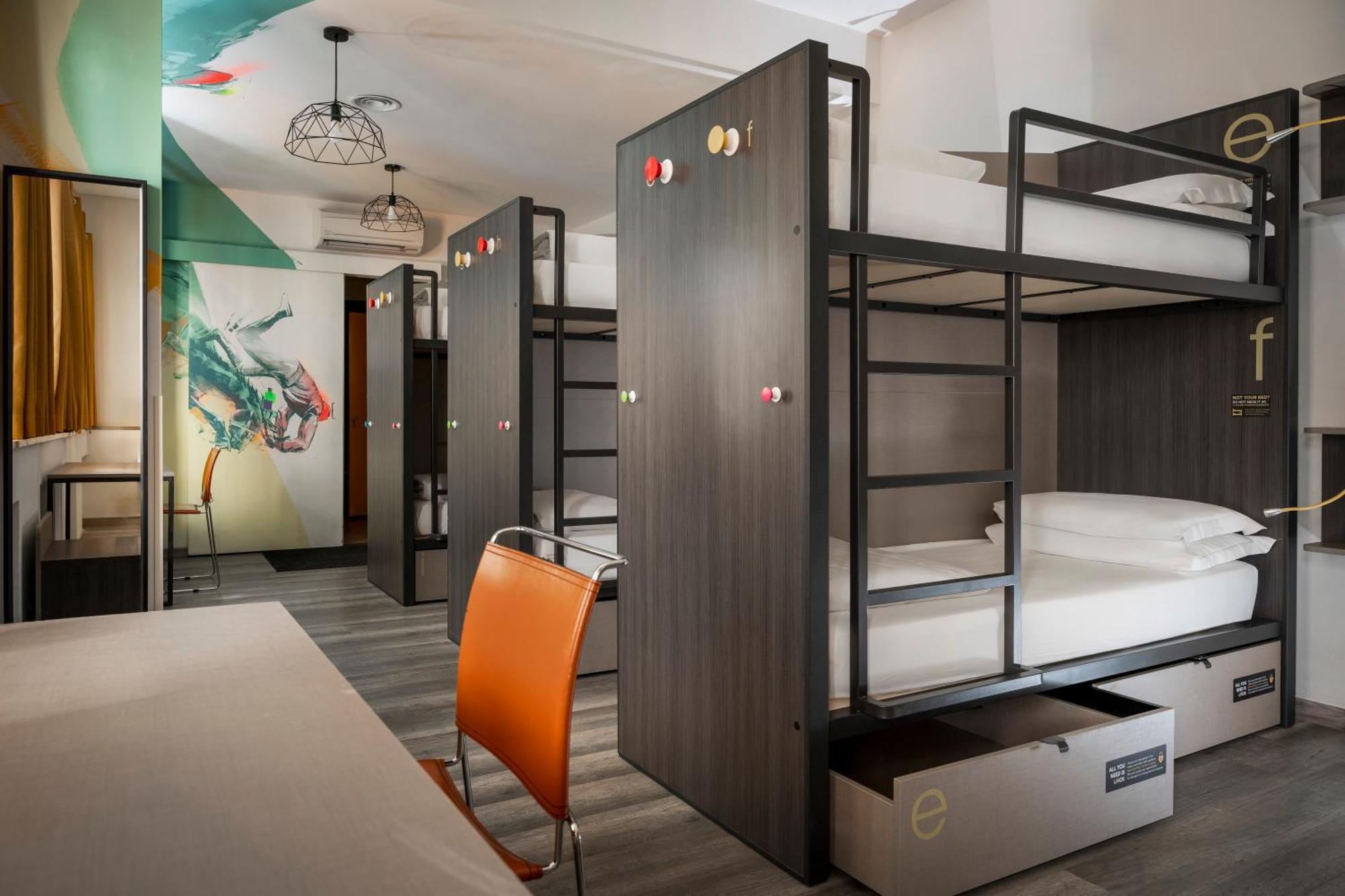 Bed 10-Bed Mixed Dormitory Room