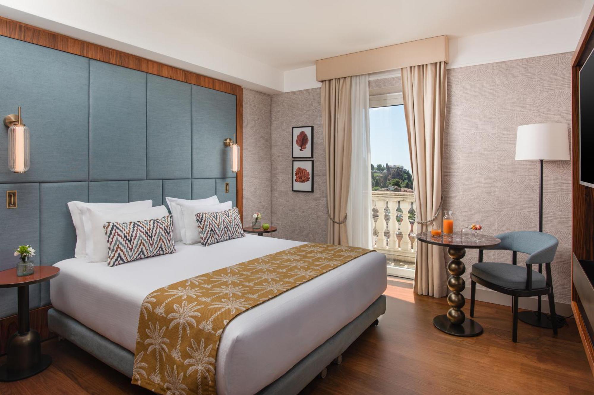 Chambre Double ou Lits Jumeaux de Luxe avec Vue