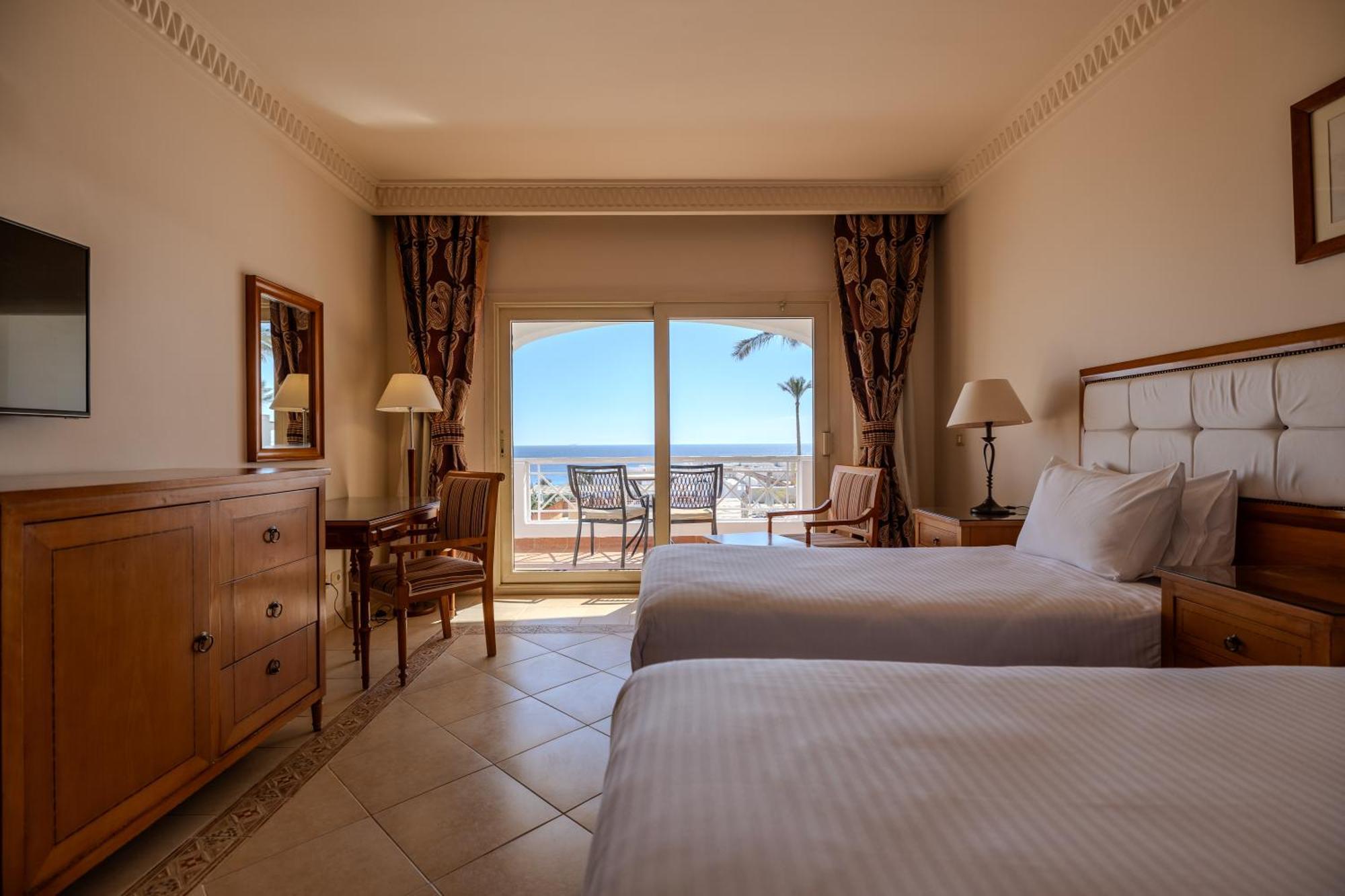 Standard Twin Room Balcony Sea View