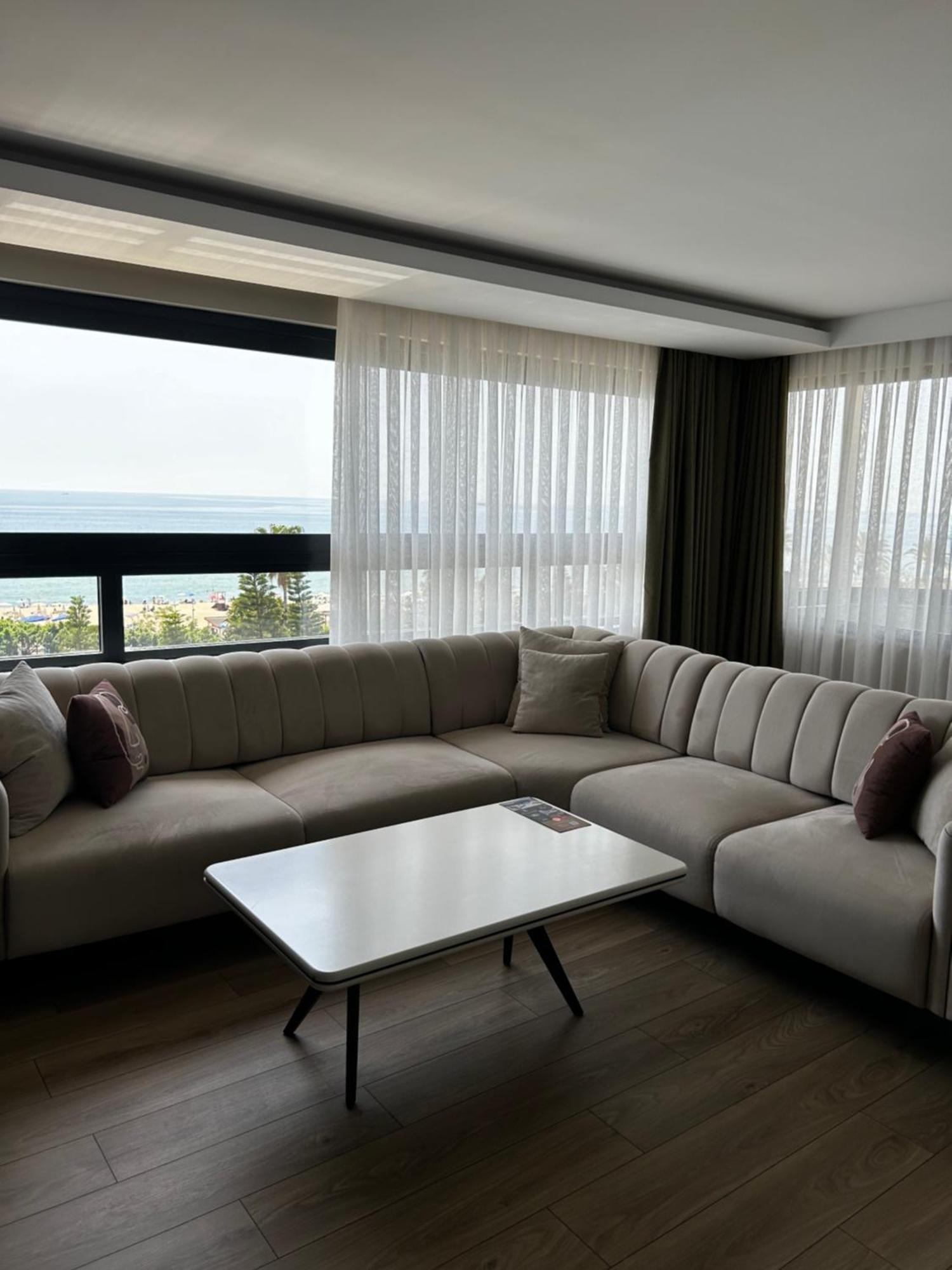 Suite Apartment