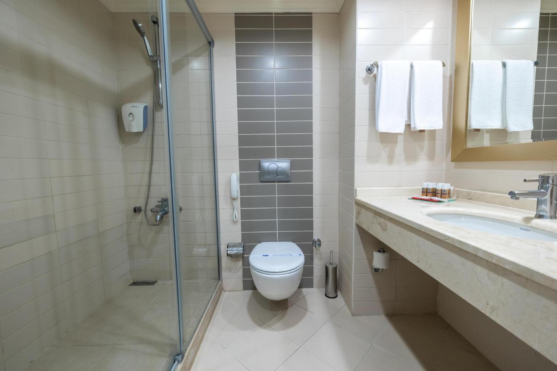 Standard Double or Twin Room with Land View