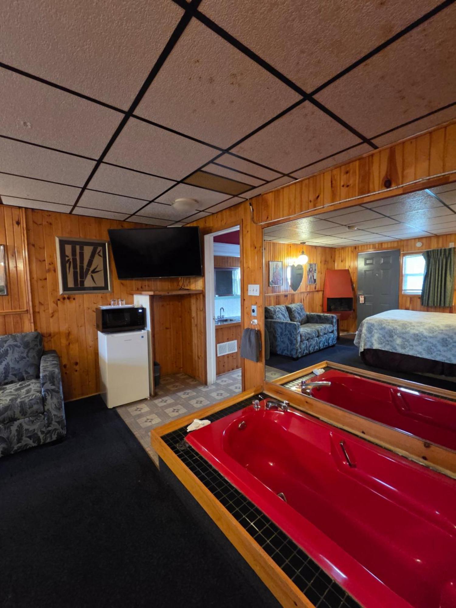 Suite Hot Tub