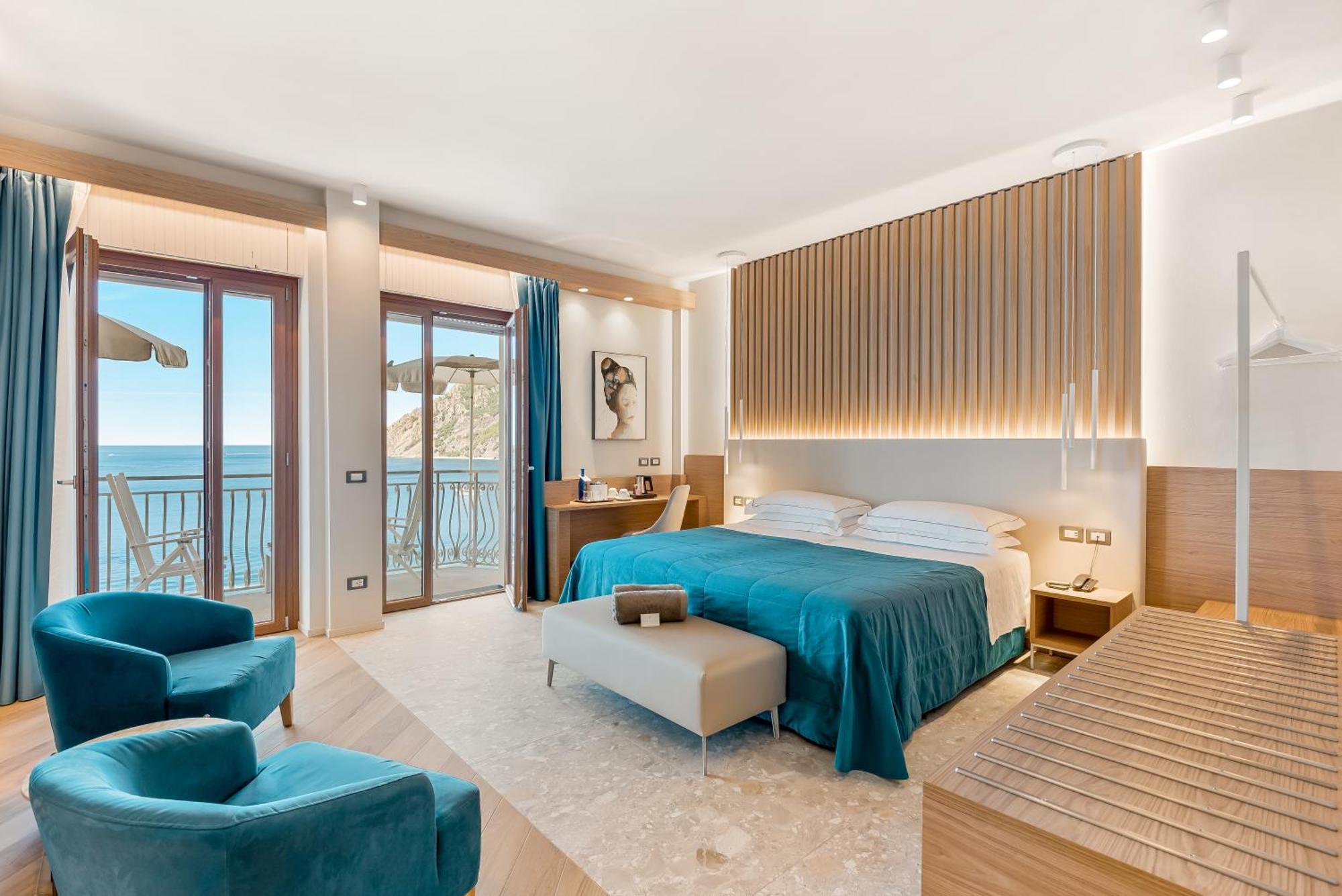 Junior Suite Balcony Sea View