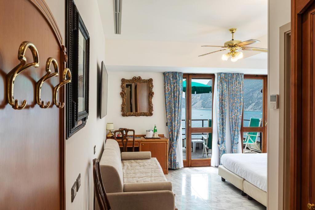 Junior Suite Balcony Sea View