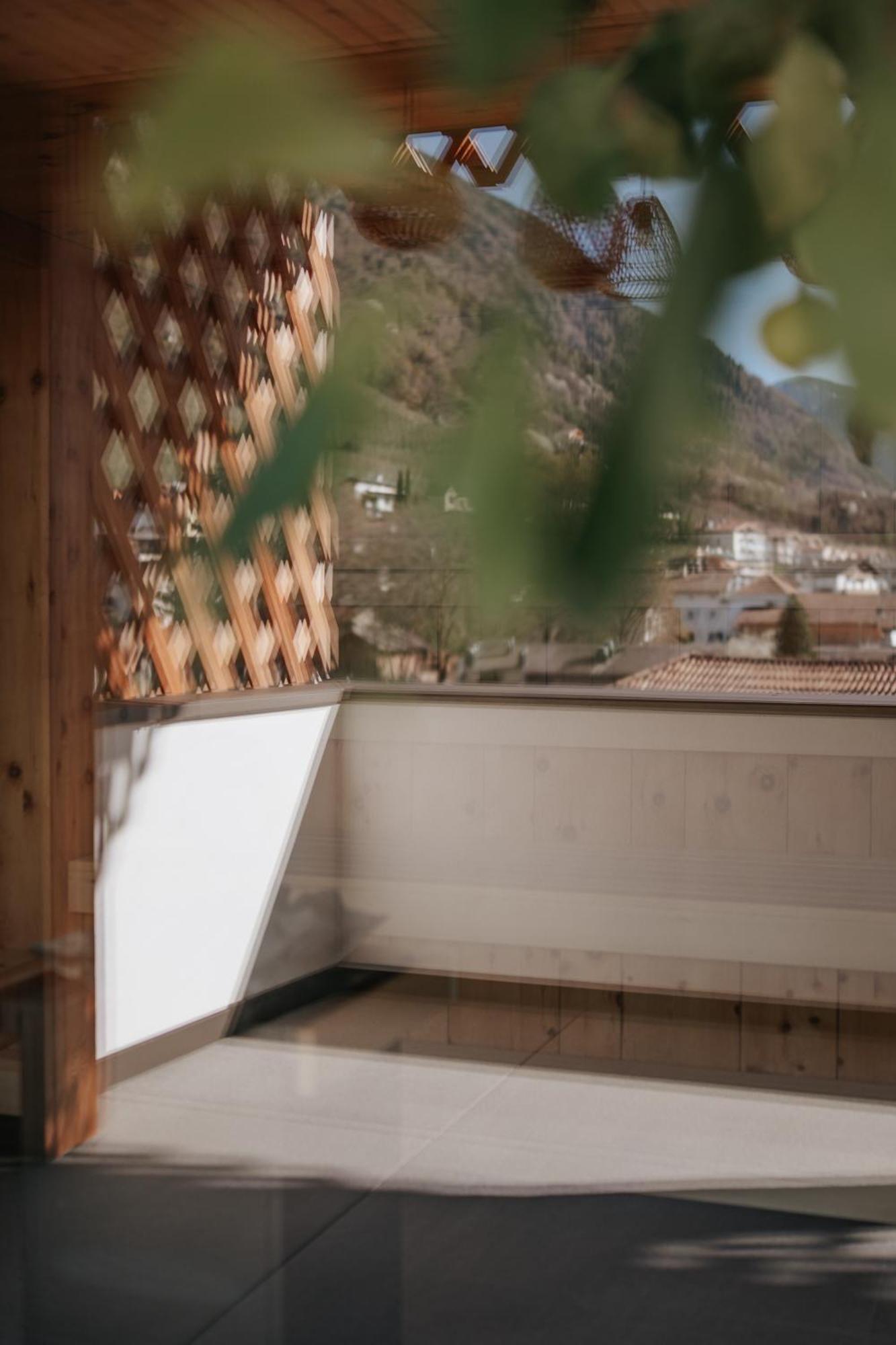 Single Room Balcony