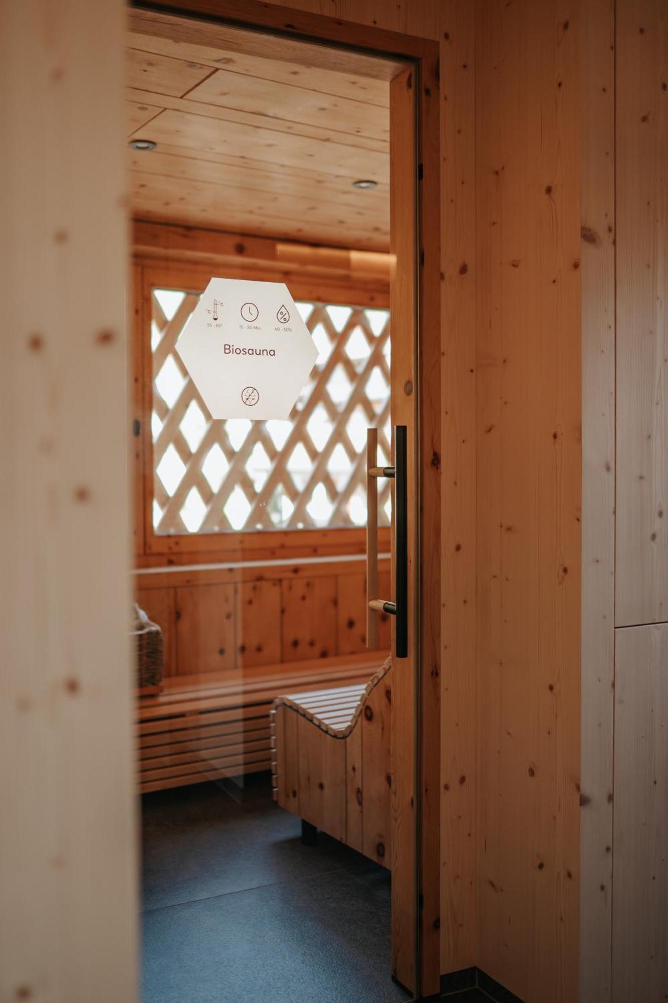 Single Room Balcony