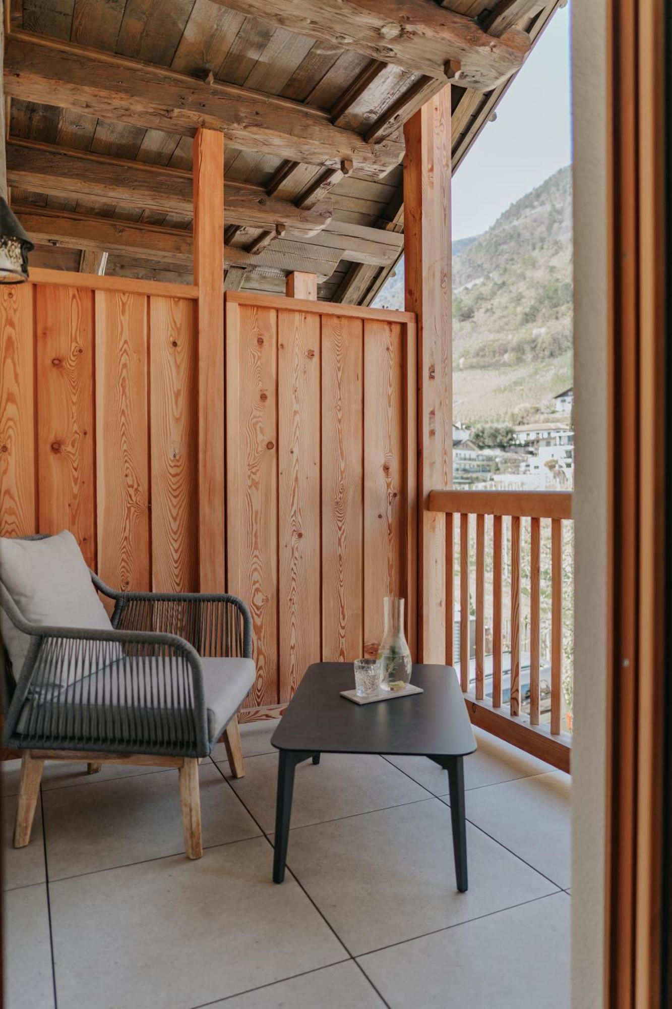 Single Room Balcony