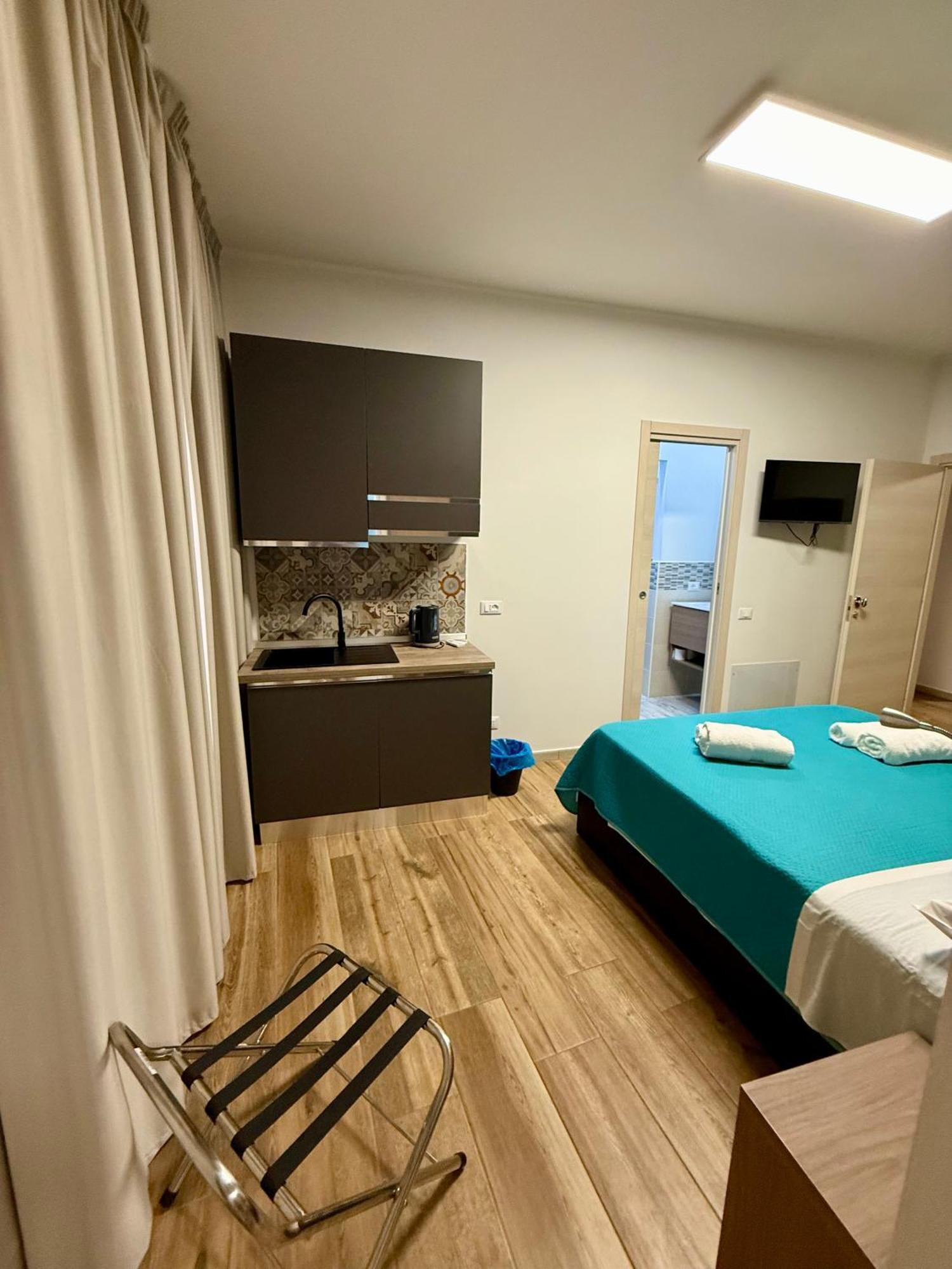 Classic Quadruple Room