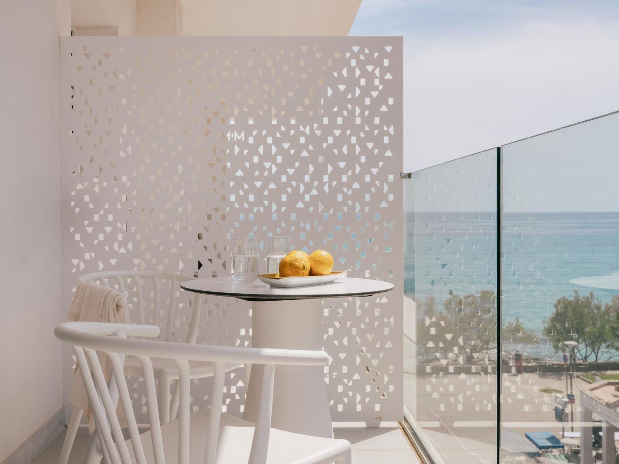 Chambre Deluxe - Vue Partielle sur Mer