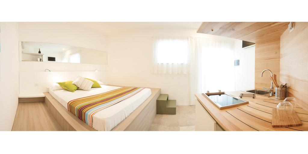 Standard Double Room,397231365:JPEG