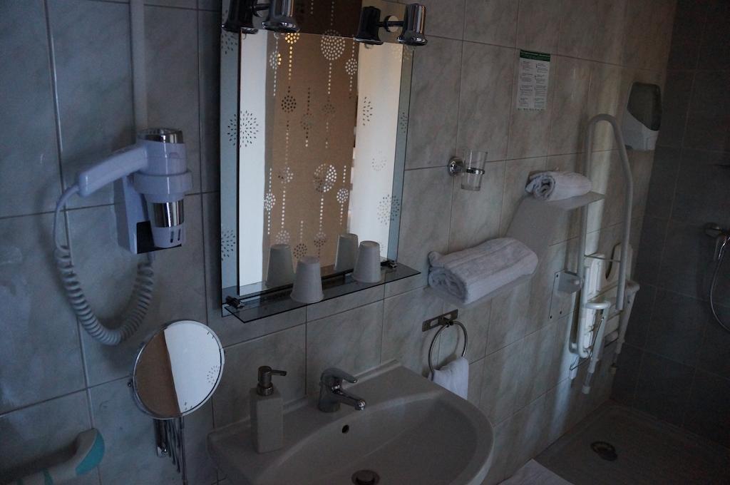 Habitación Doble adaptada para personas con movilidad reducida
