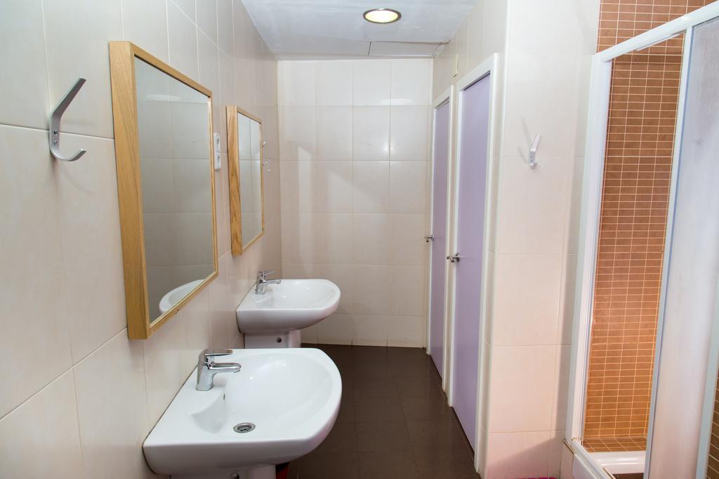 Bett im gemischten Schlafsaal mit 9 Betten