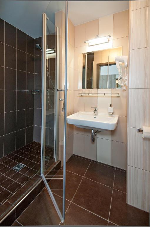 Standard Zweibettzimmer