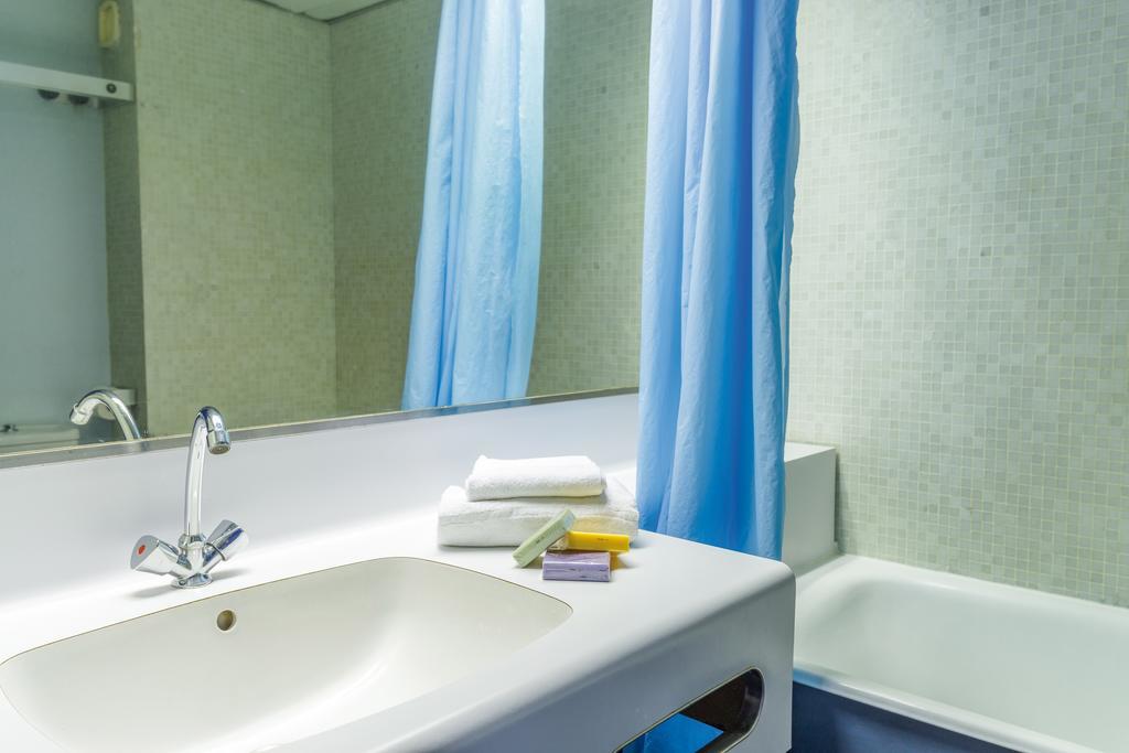 Appartement (5-6 Adultes) - Côté Piscine ou Mer