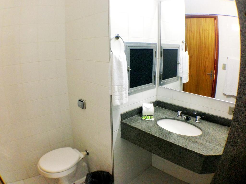 Quarto Twin Standard