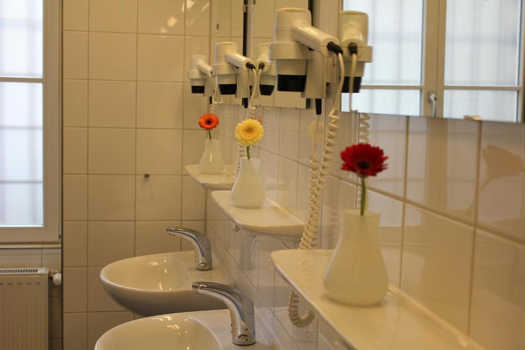 Einzelzimmer mit Gemeinschaftsbad