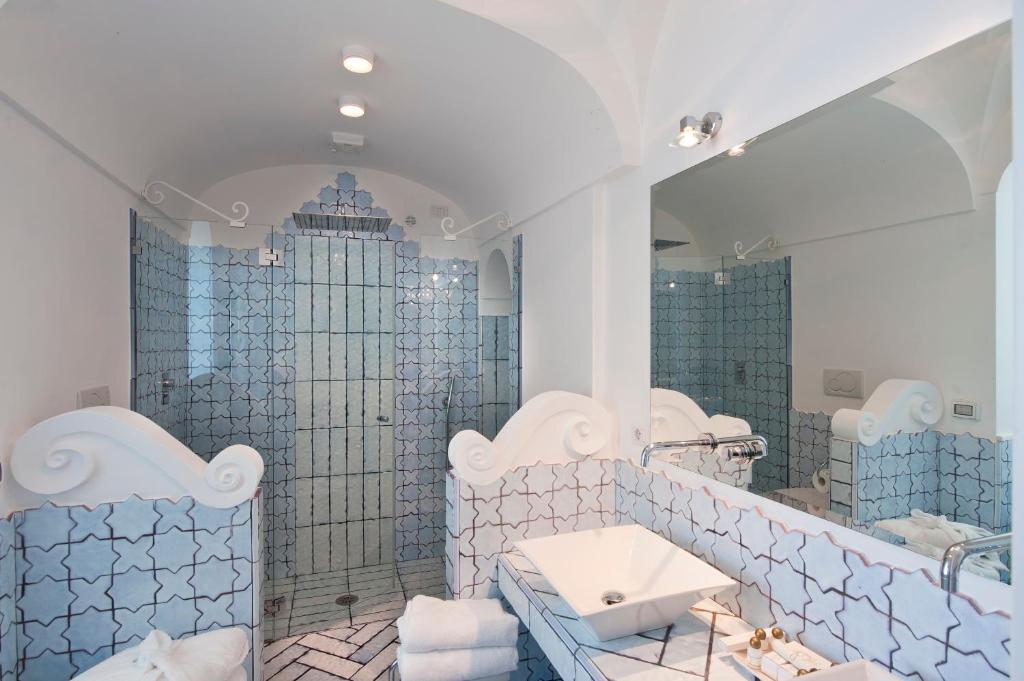 Suite with Private Pool
