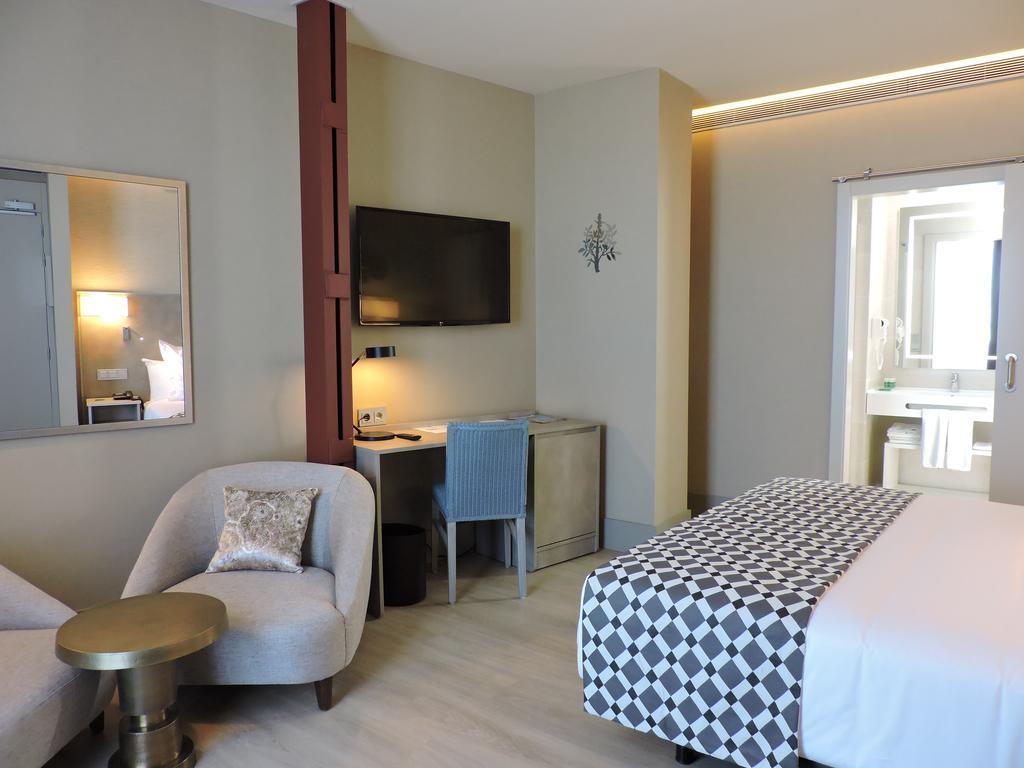 Chambre Double ou Lits Jumeaux Deluxe avec Terrasse