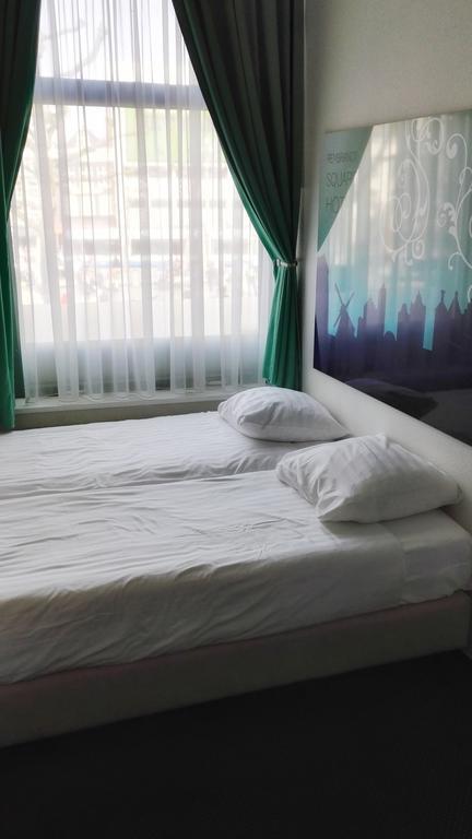 Vierbettzimmer mit Gemeinschaftsbad