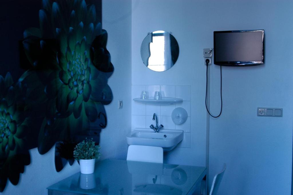 Zweibettzimmer mit Gemeinschaftsbad