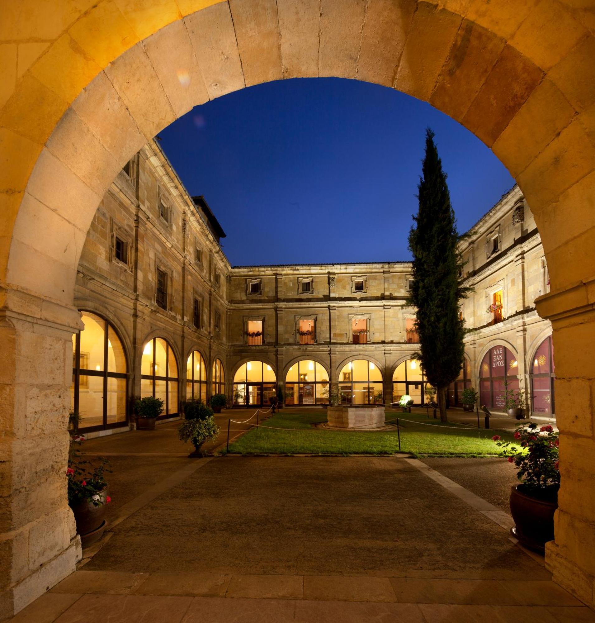 Chambre Double ou Lits Jumeaux avec Parking Gratuit