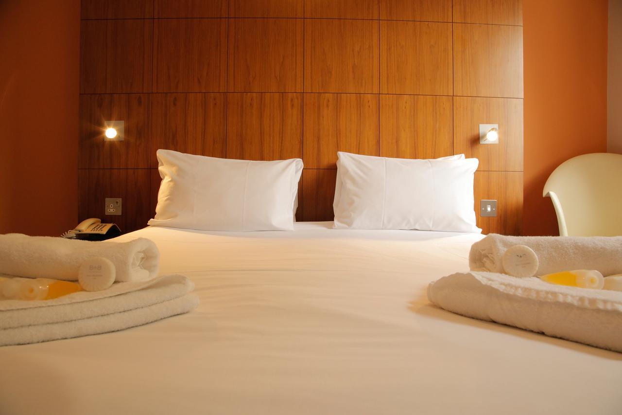 Double Room,537619854:JPEG