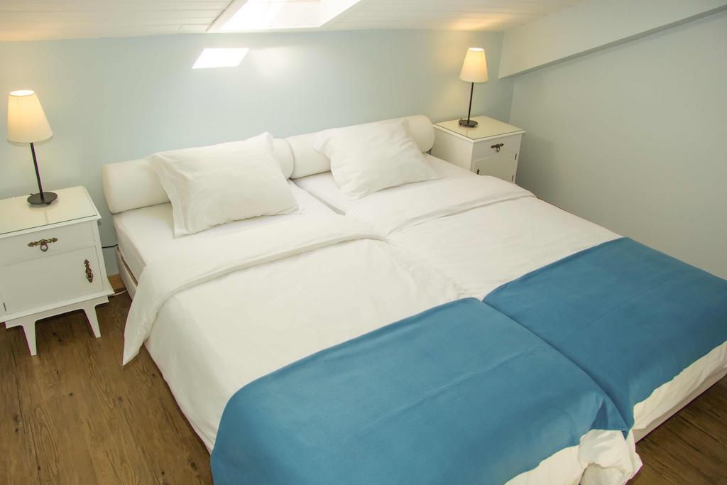 Chambre Lits Jumeaux avec Salle de Bains Privative