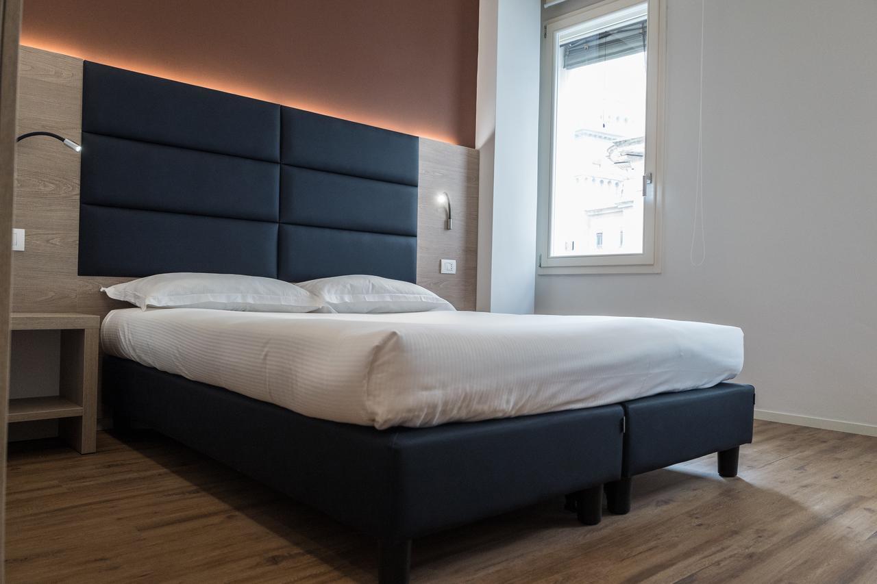 Deluxe Double or Twin Room Castle View