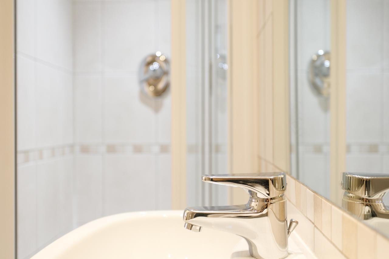 Eenpersoonskamer met Badkamer