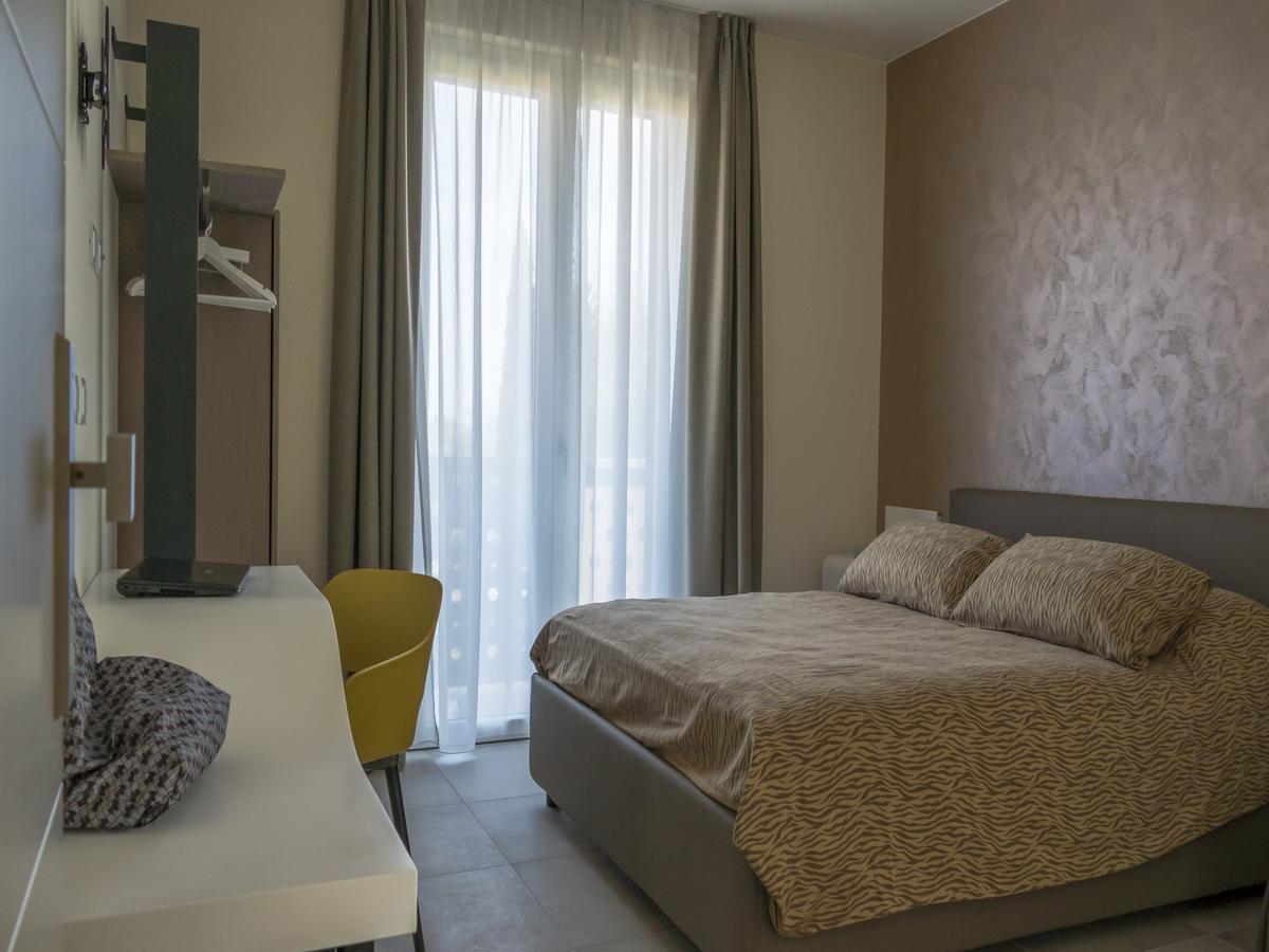 Habitación Doble Confort - 1 o 2 camas con balcón