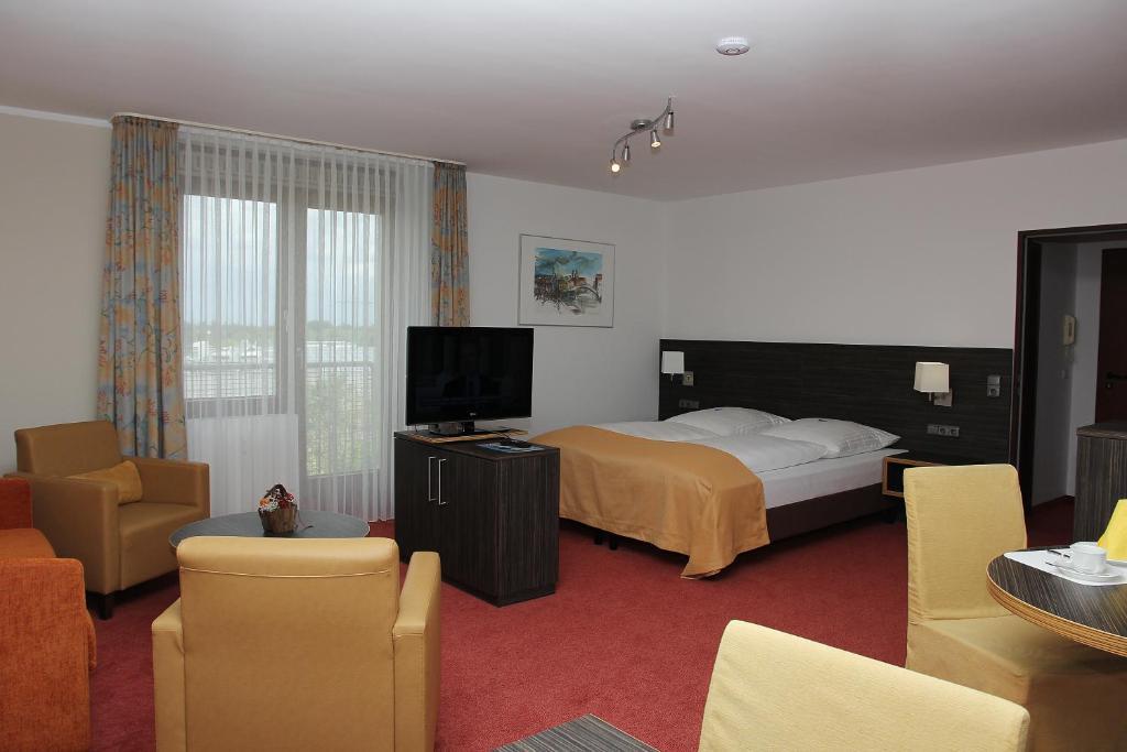 Studio Apartment,63271495:JPEG