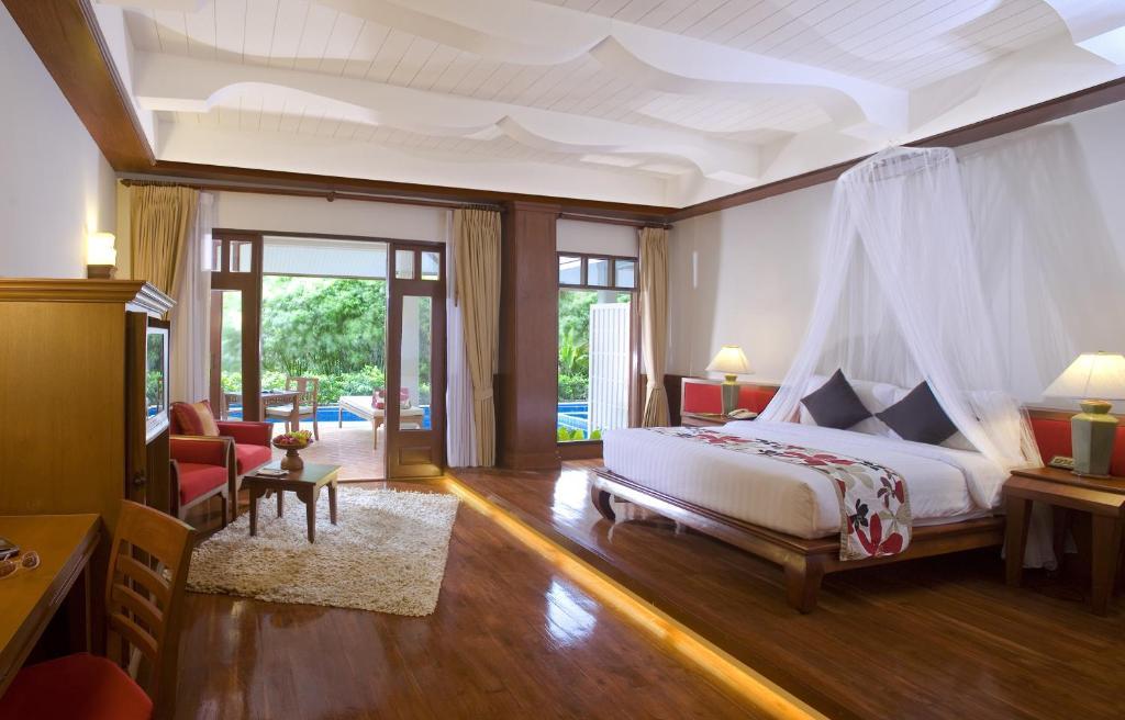 Deluxe Doppel-/Zweibettzimmer mit Zugang zum Pool