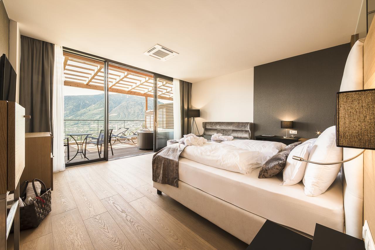 Suite with Spa Bath