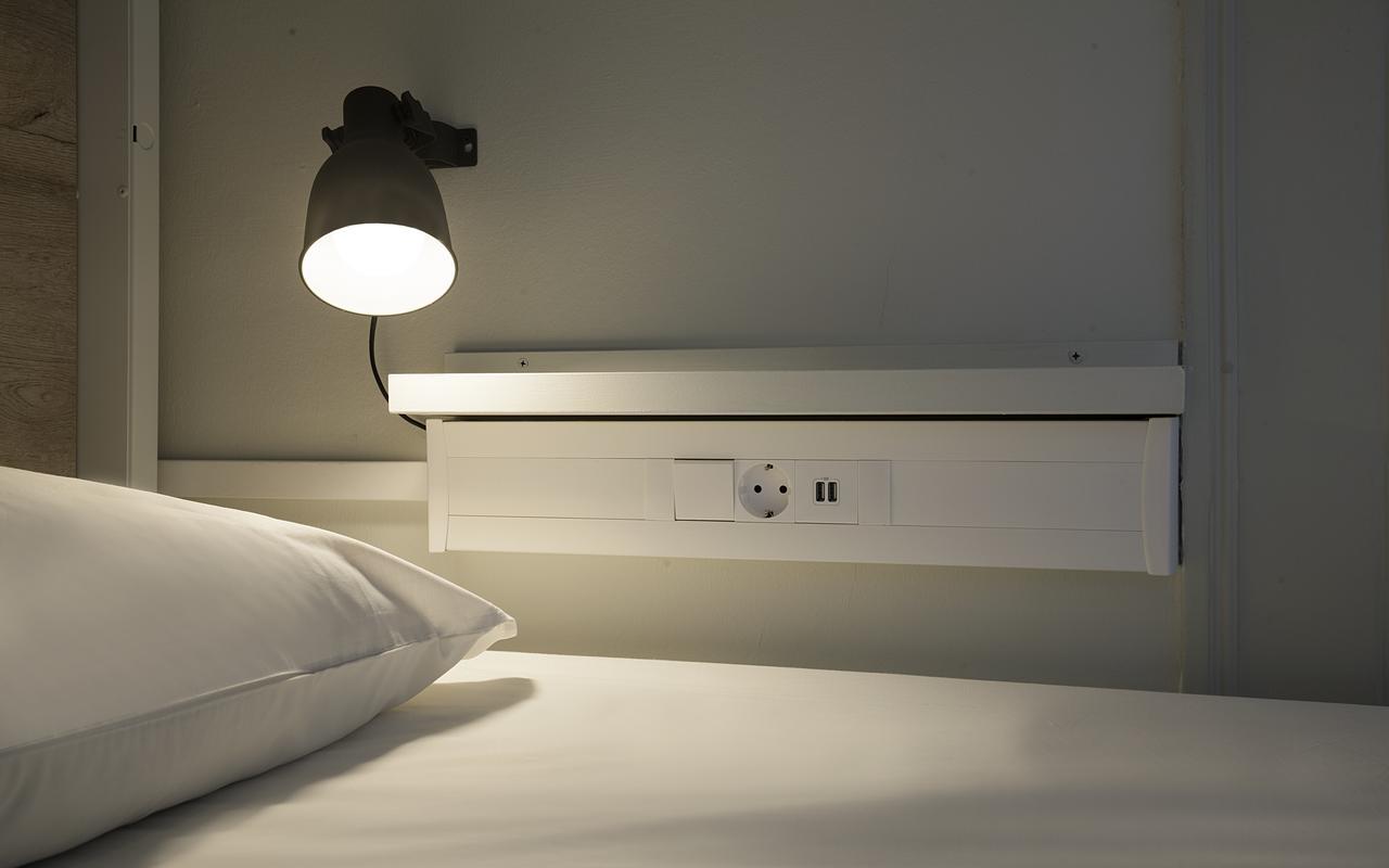 Lit dans Dortoir Mixte de 10 Lits avec Salle de Bains Commune