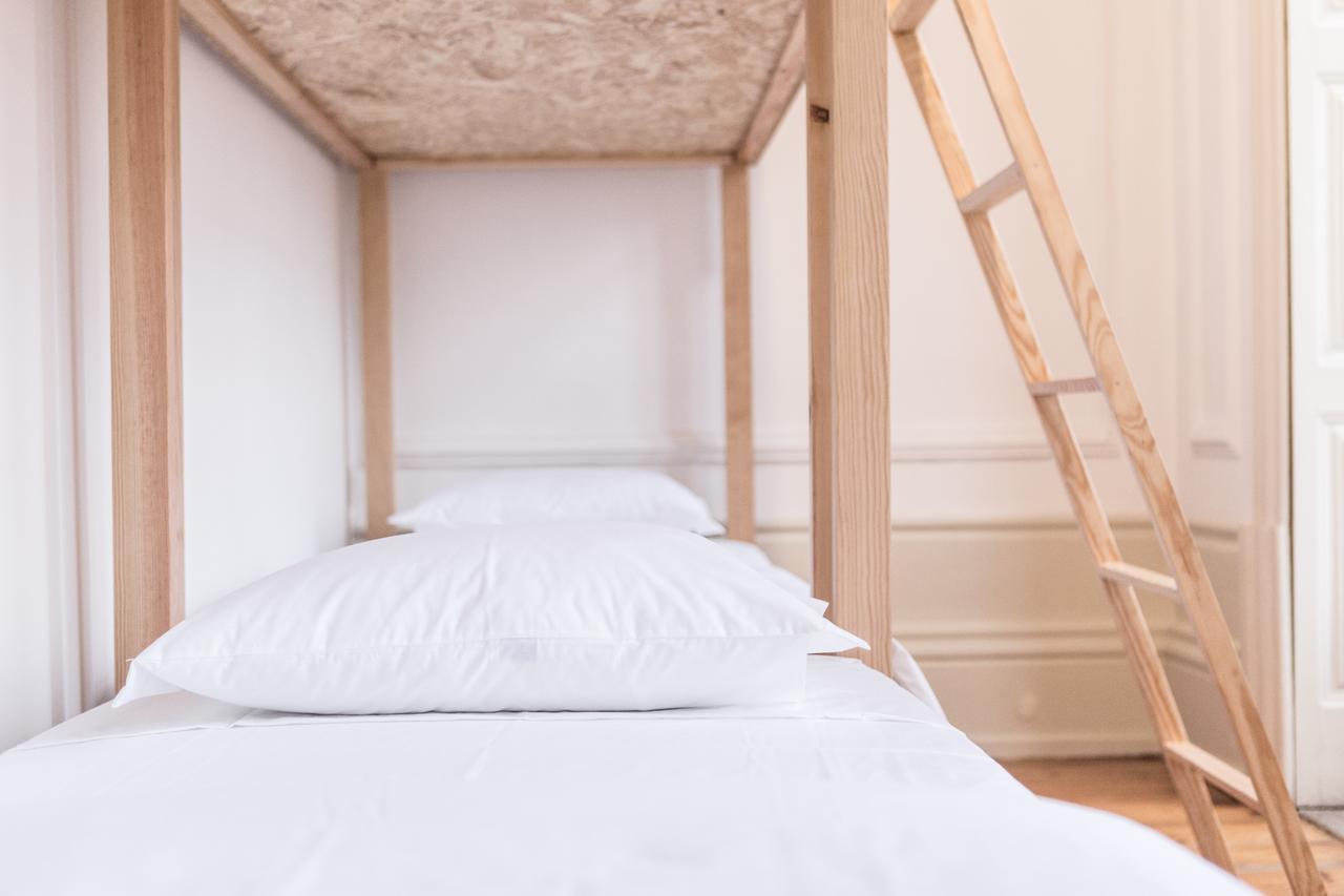 Bed 6-Bed Mixed Dormitory Room